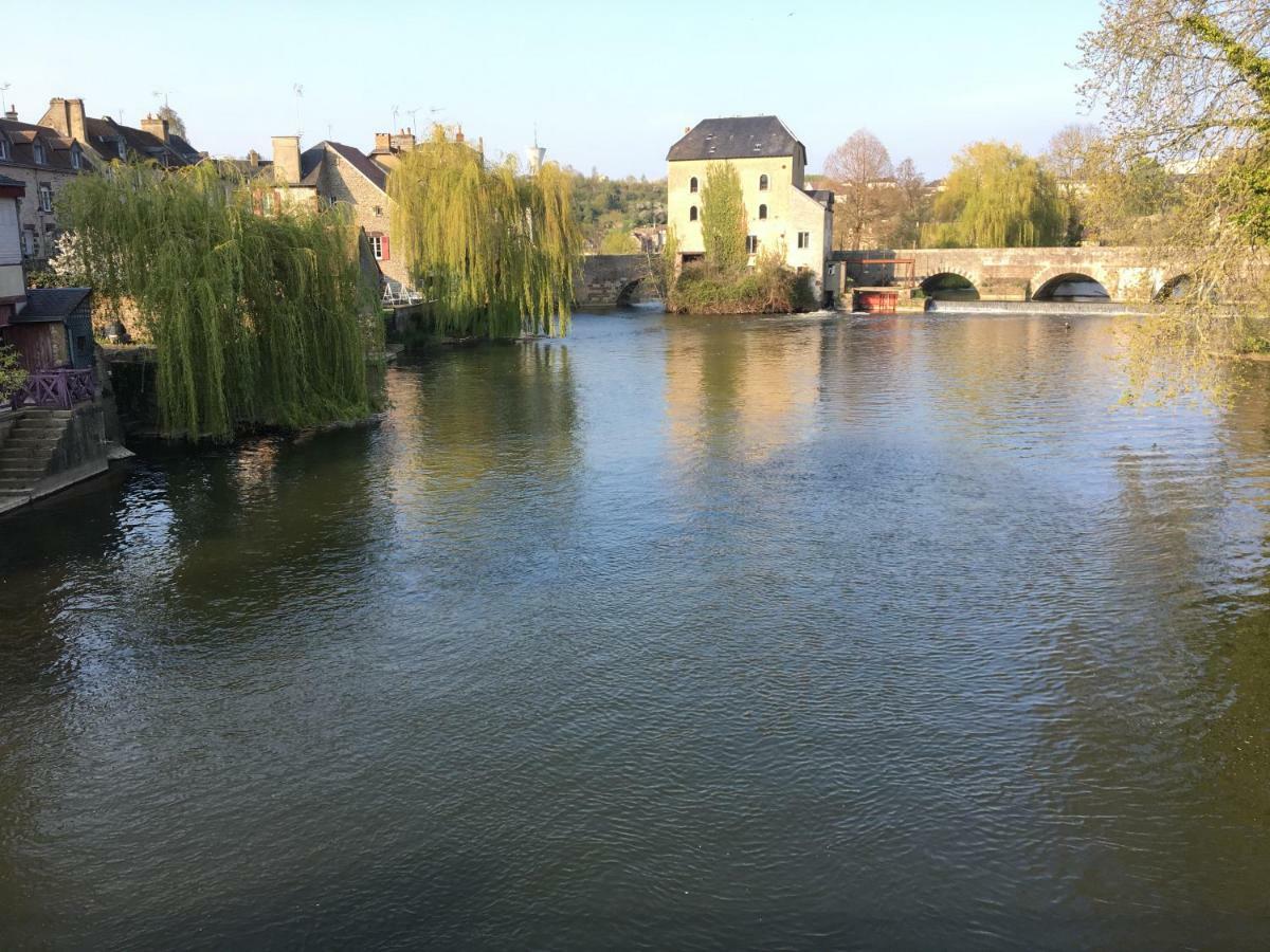 Le Refuge Des Alpes Mancelles Fresnay-sur-Sarthe Exterior foto