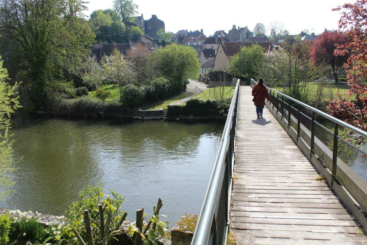Le Refuge Des Alpes Mancelles Fresnay-sur-Sarthe Exterior foto