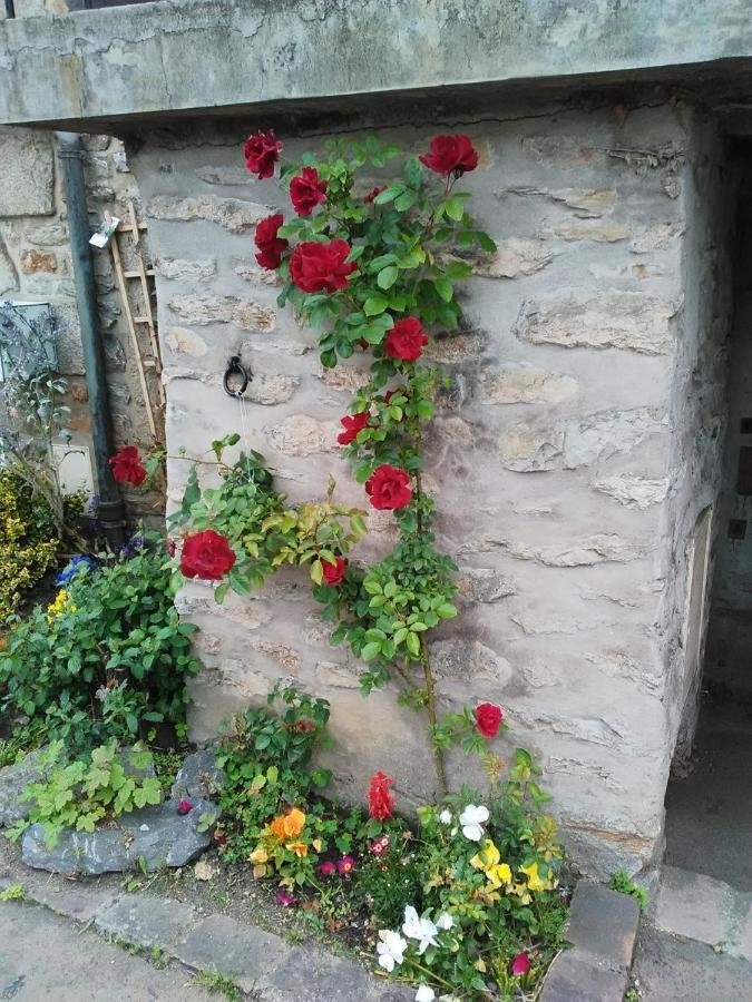 Le Refuge Des Alpes Mancelles Fresnay-sur-Sarthe Exterior foto
